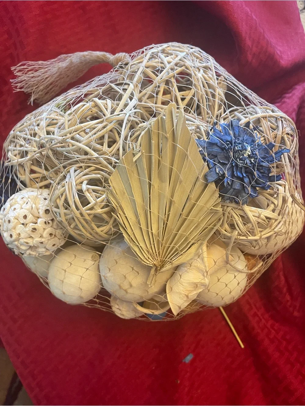 Decorative Natural Potpourri Mix - Cream & Blue